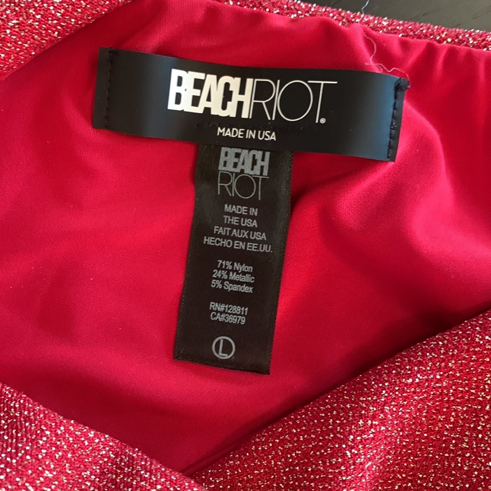 Beach Riot swimsuit size large, cut out design. - Picture 2 of 4